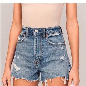 Abercrombie Ultra High Rise Mom Shorts